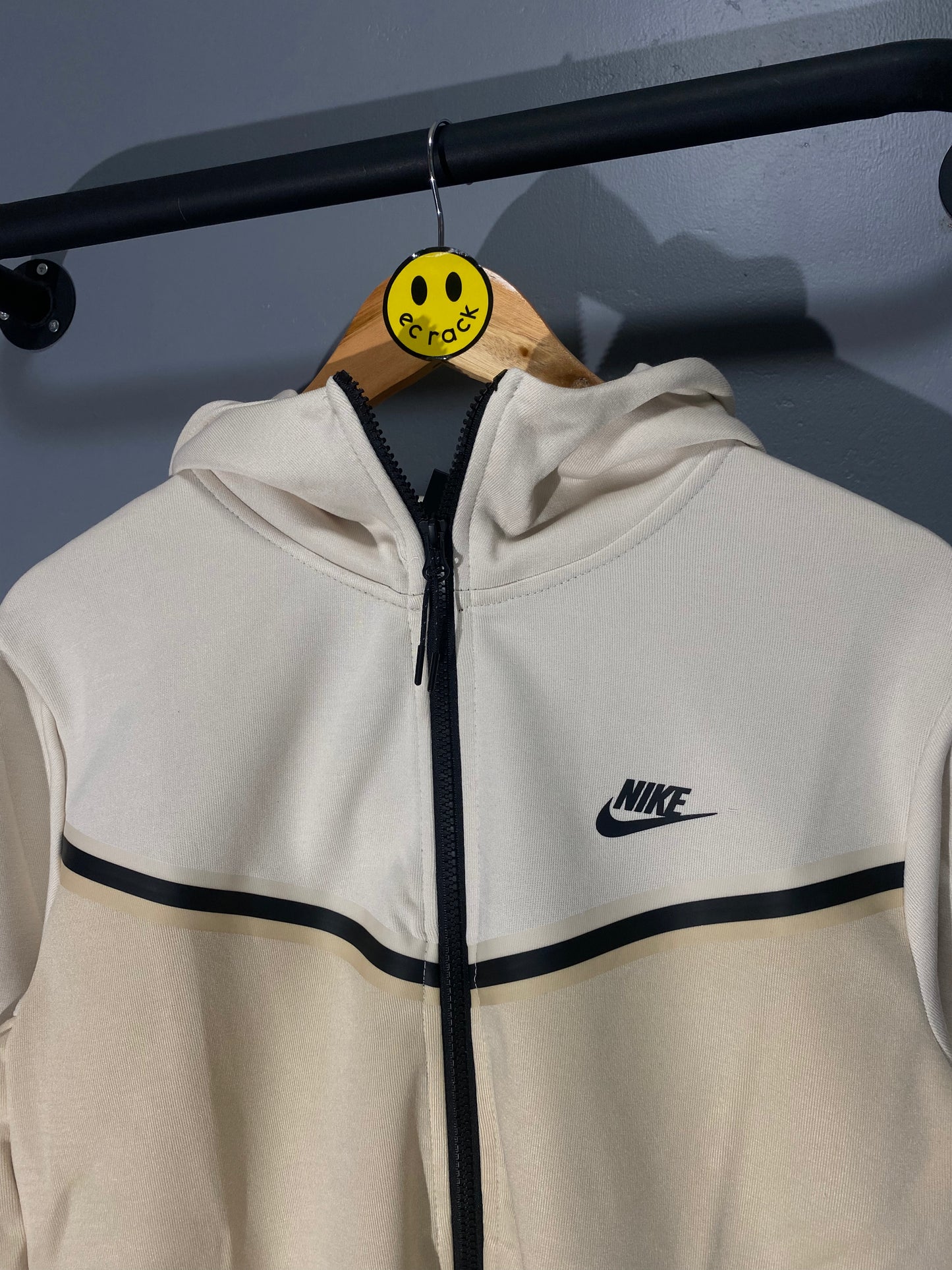 Nike Techfleece Hoodie (Cream/Beige)