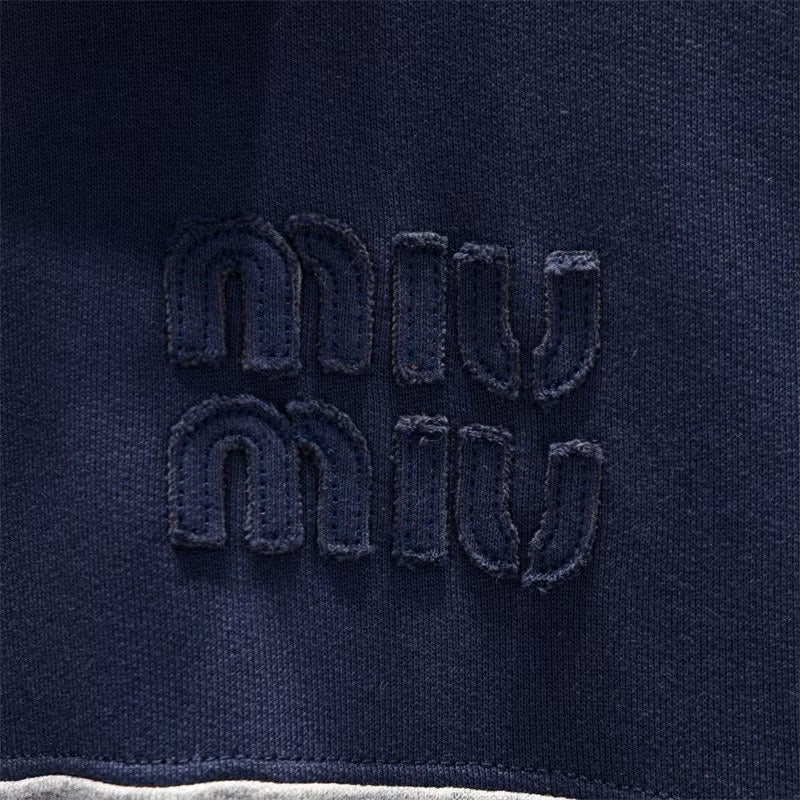 [New] MiuMiu Half Stripe Quarter Zip Sweatshirt