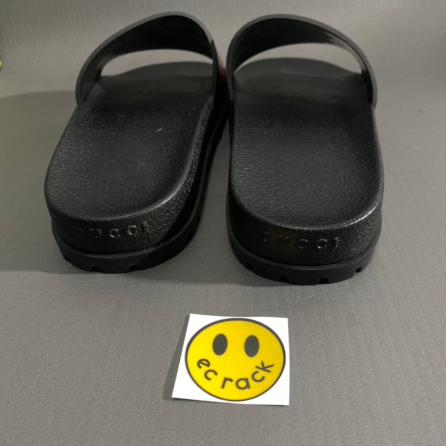 Guccii Slides