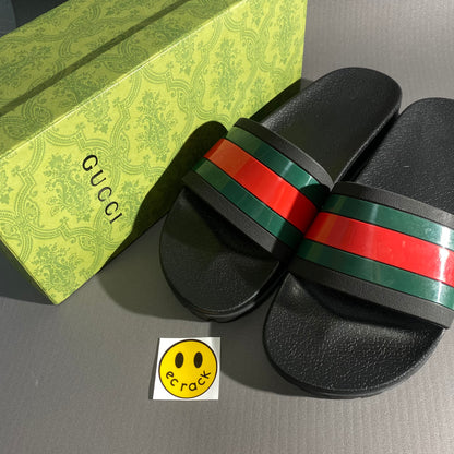 Guccii Slides