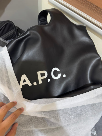 [New] APC Leather Tote
