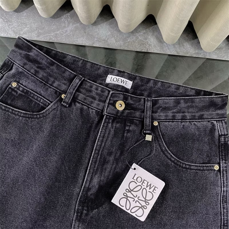 [New] Loewe Knee Logo Jeans