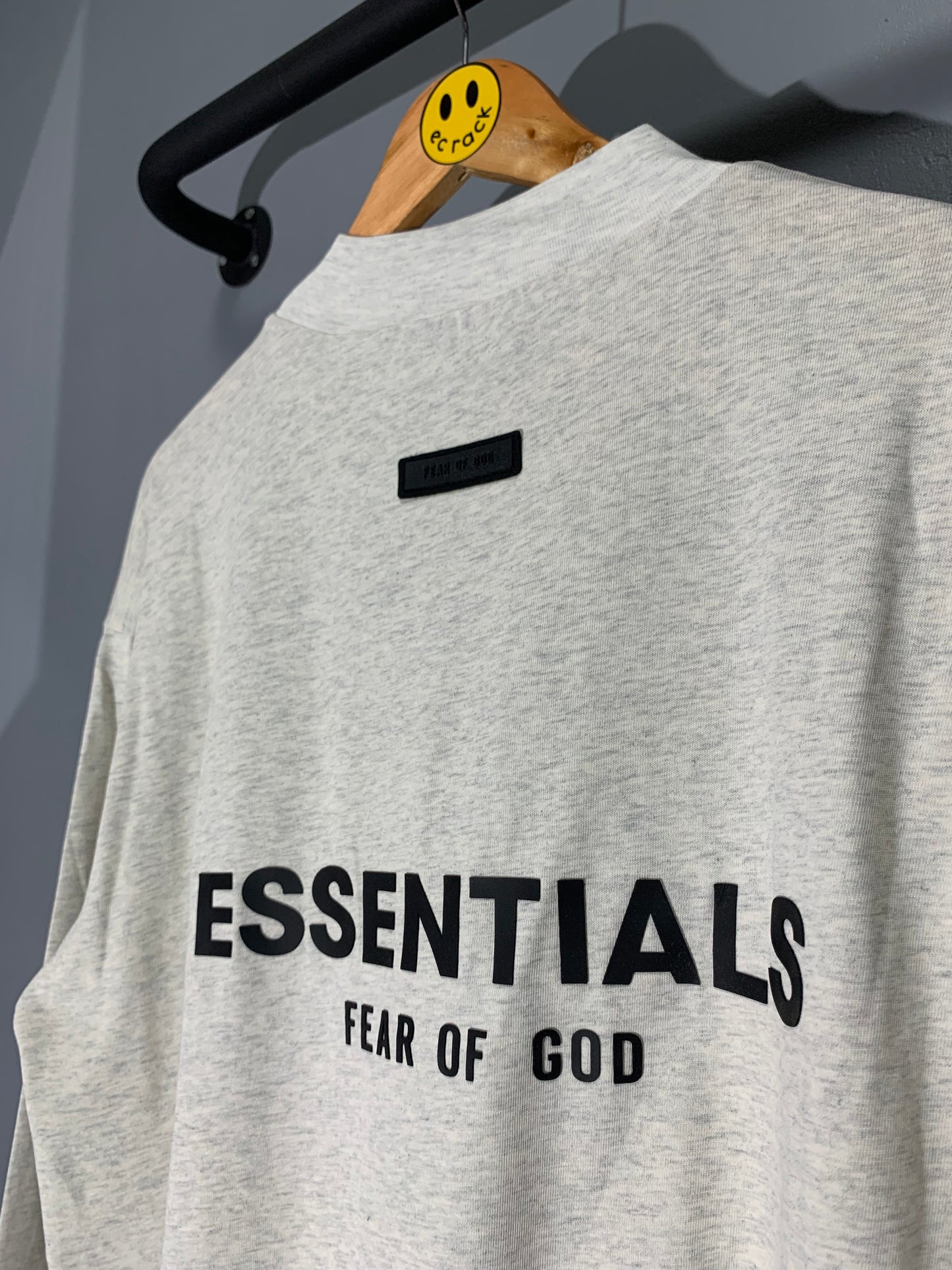 [New] Essentials Fear of God Longsleeve (Light Oatmeal)