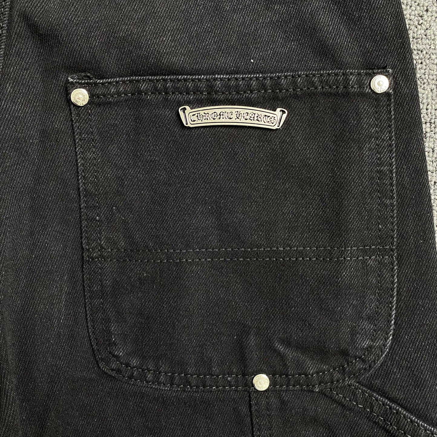 [New] Chrome Hearts Cross Carpenter Double Knee Shorts (All Black)