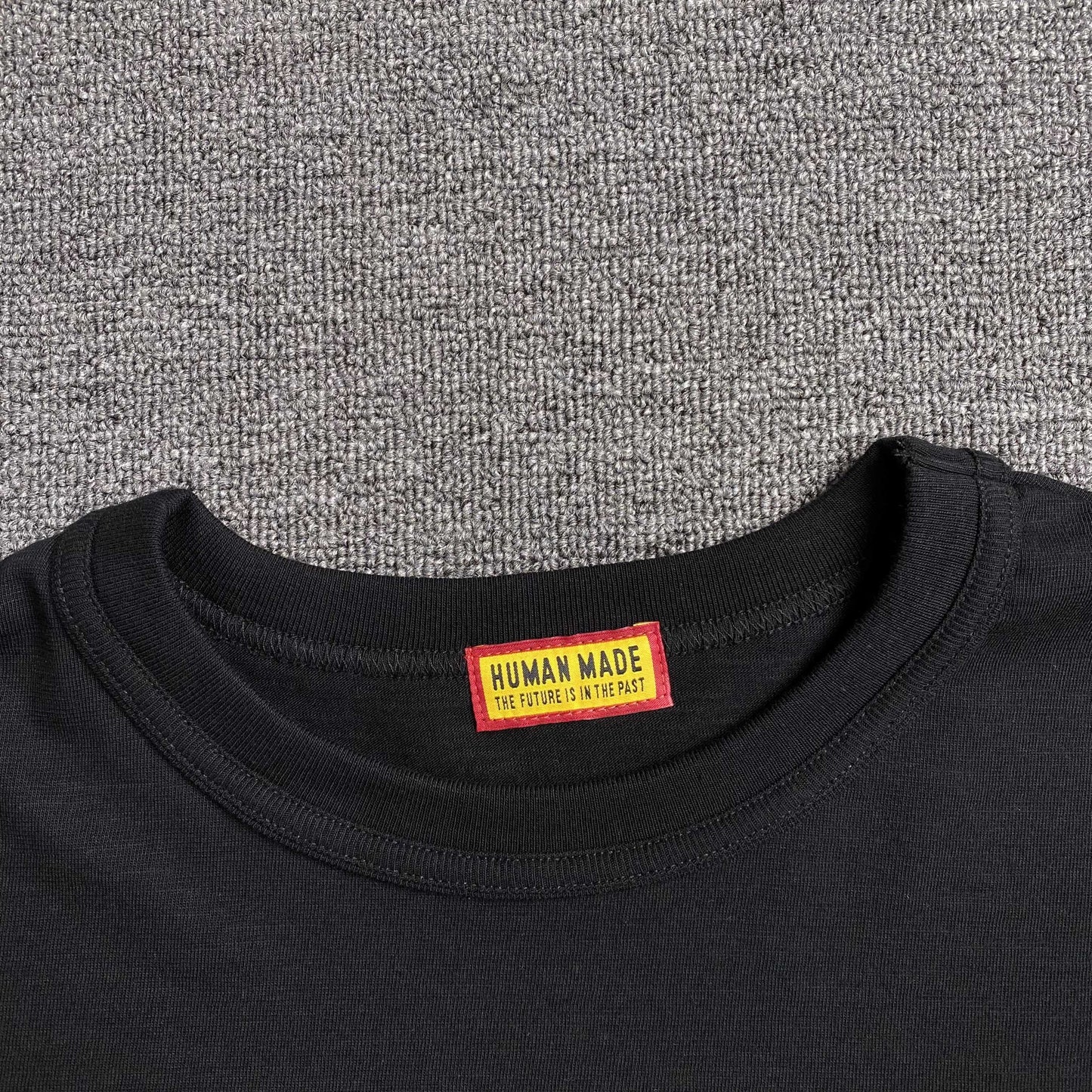 [New] Human Made Graphic Heart Tee