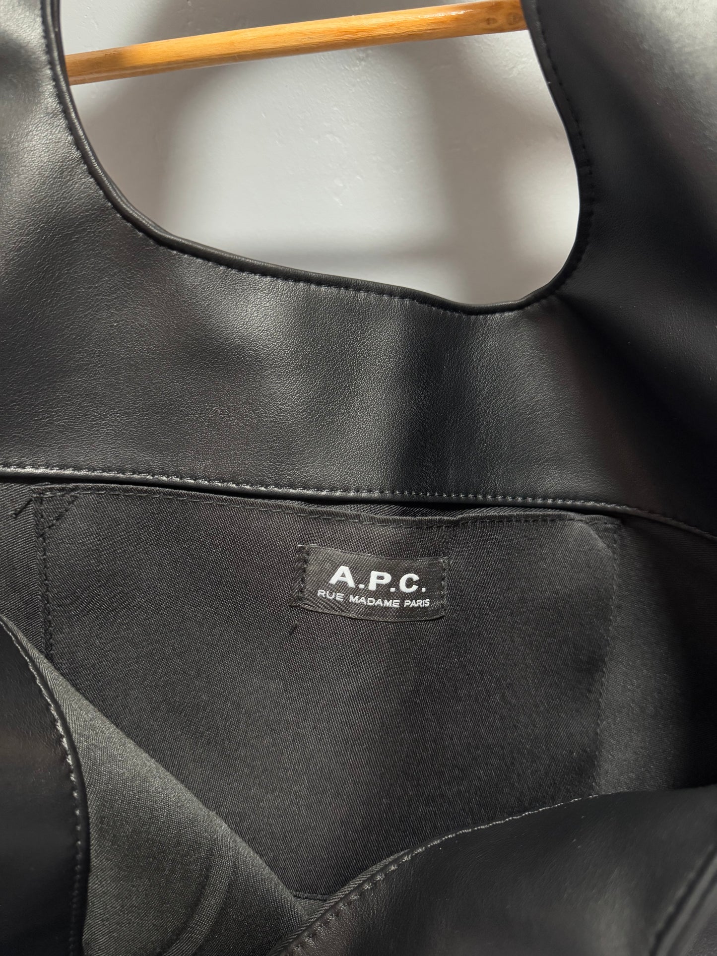 [New] APC Leather Tote