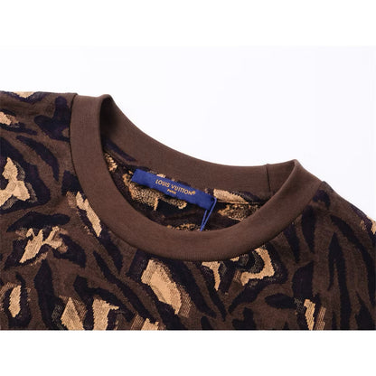 [New] Louis V Monogram Camo Tshirt