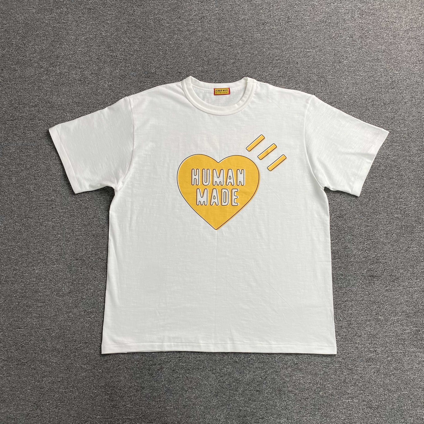 [New] Human Made Graphic Heart Tee