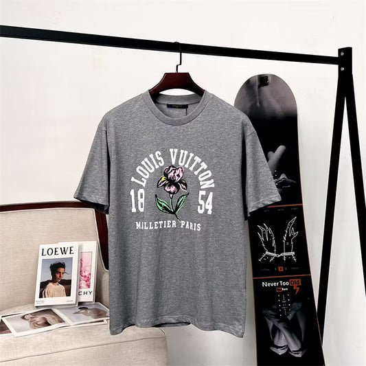 [New] Louis V 1854 Flower Graphic Tee