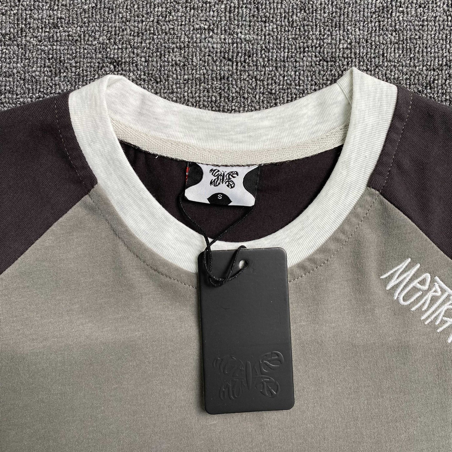 [New] Mertra Color Block Crop Tee