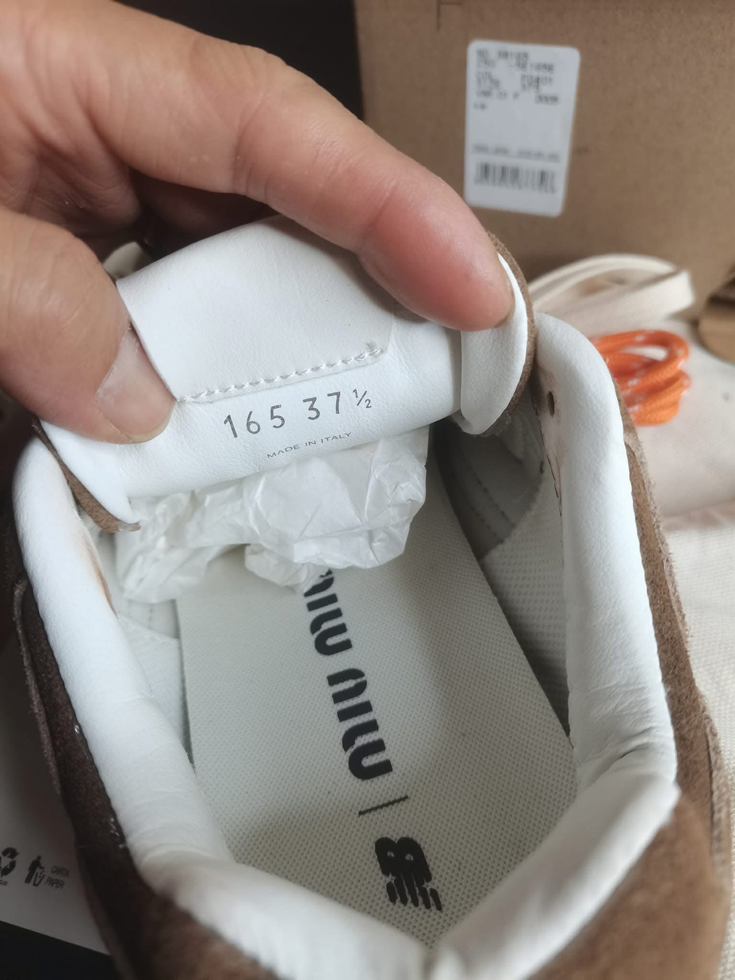 [New] Miumiu x New Balance 530