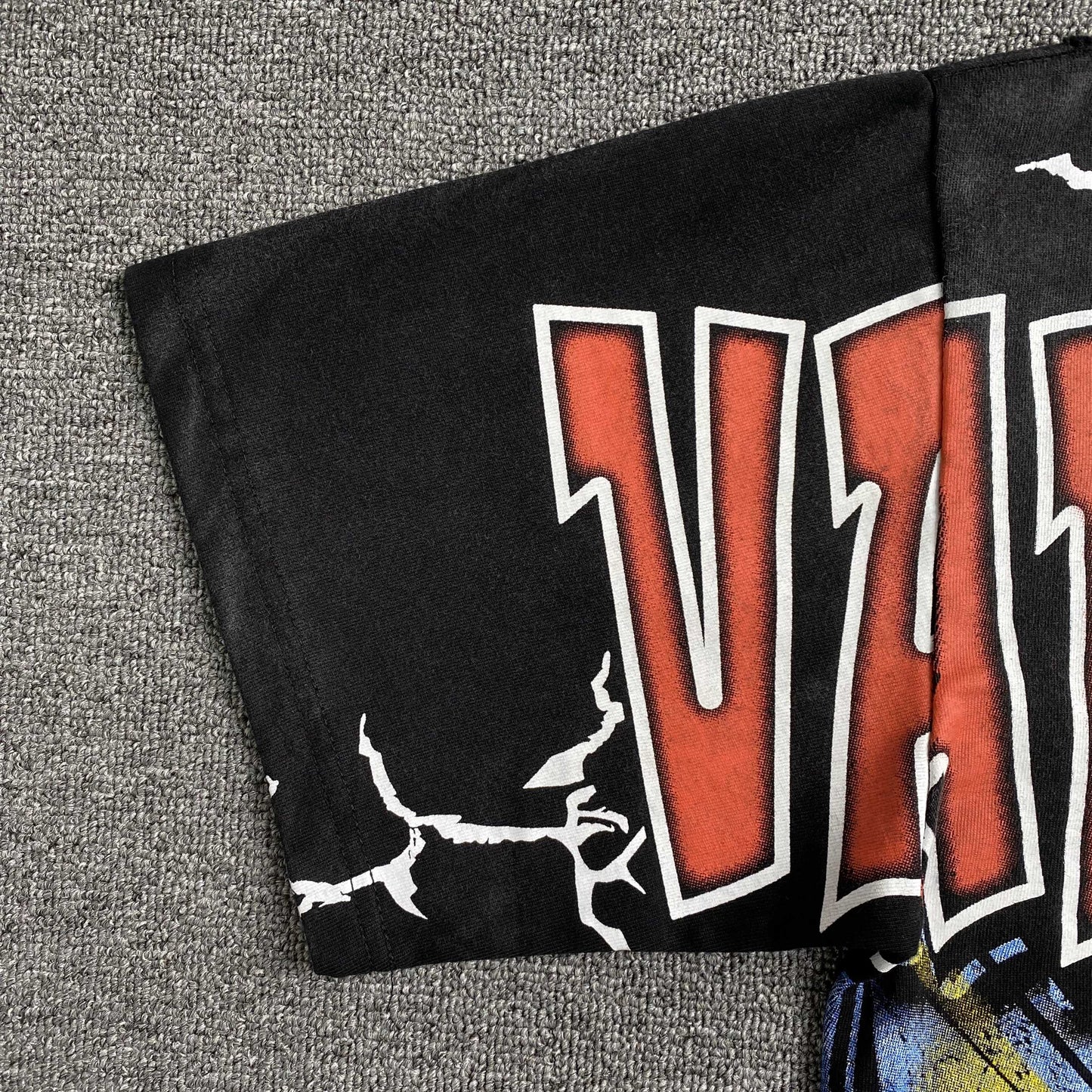 [New] Vale 'All Glory' Tee