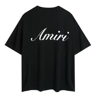 [New] Amiri Script Logo Tee