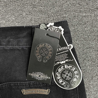 [New] Chrome Hearts Cross Carpenter Double Knee Shorts (All Black)