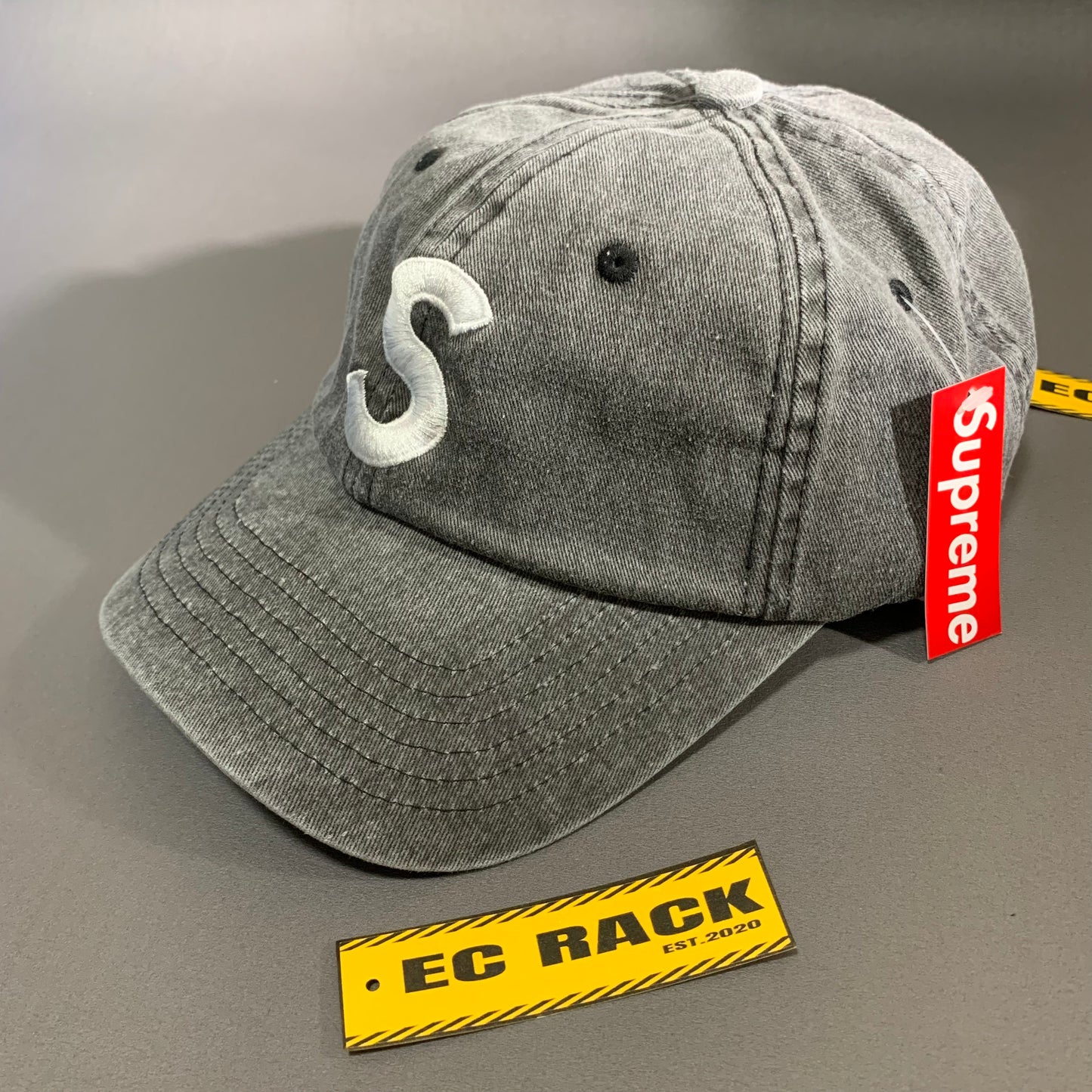 Supr3me 'S' Logo Washed Cap