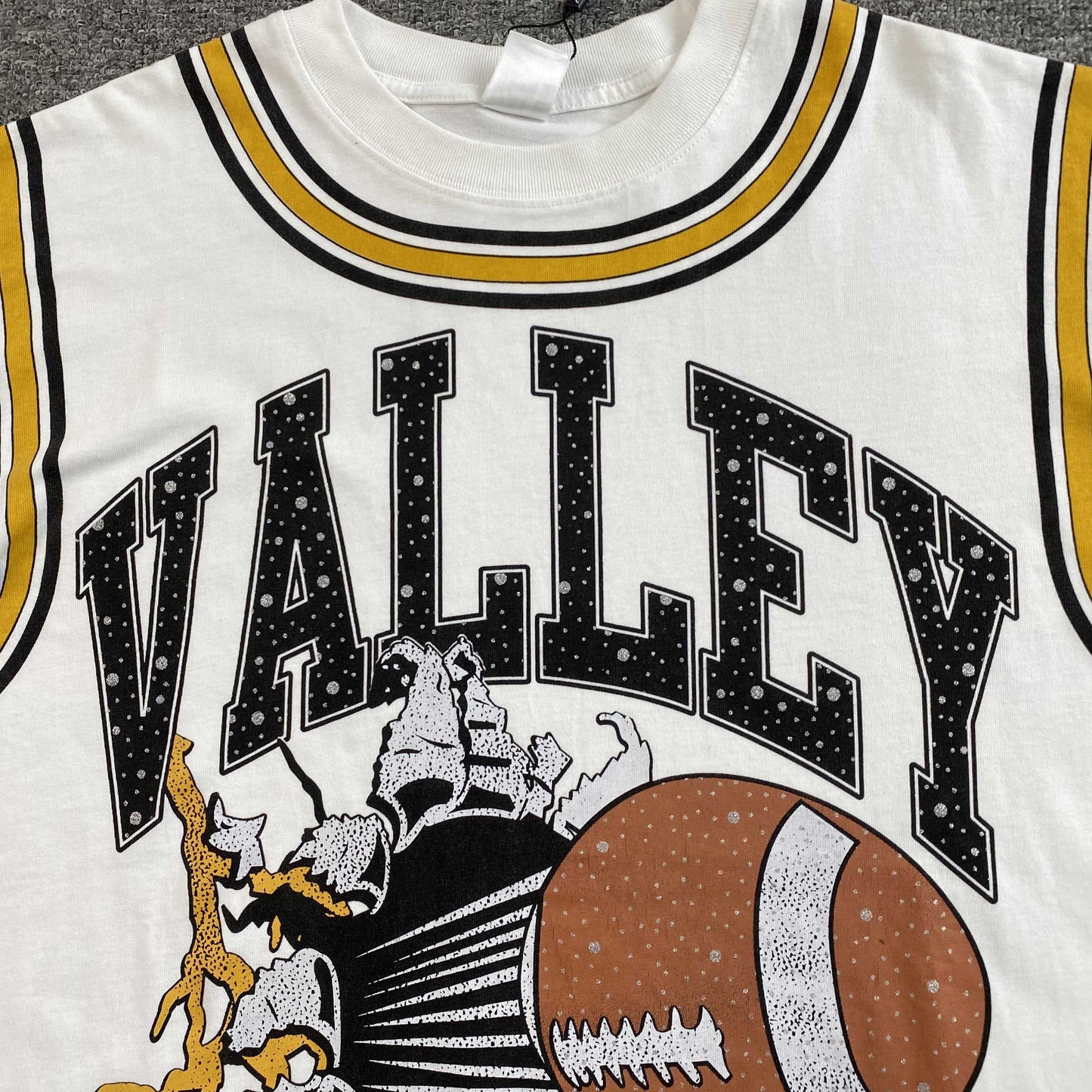 [New] Vale Dreams Valley USA 'Sports' Tee