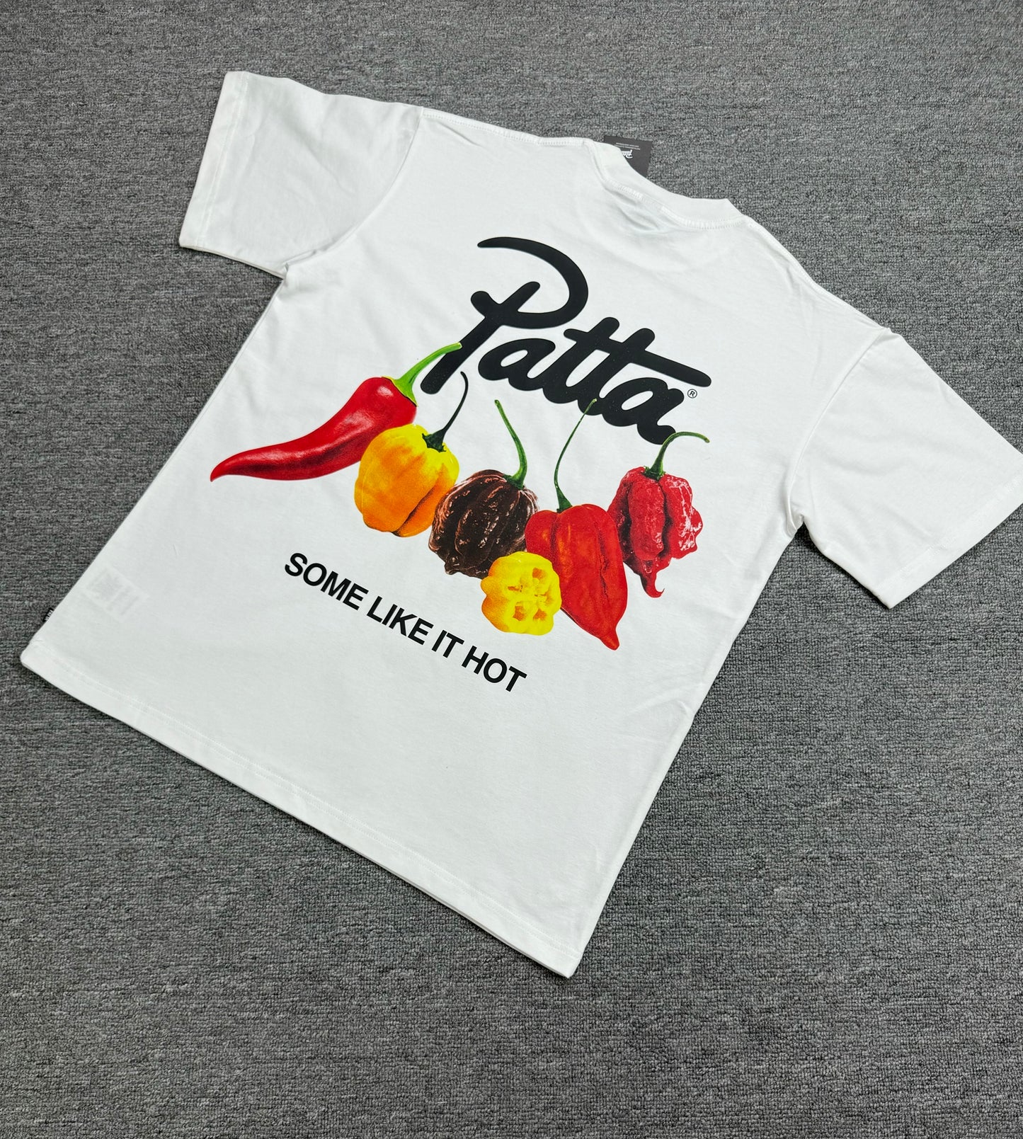 [New] Patta Chilli Graphic Tee