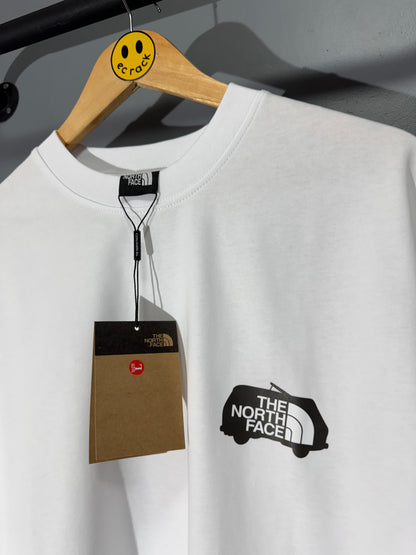 [New] The North Face ‘Camper’ Tee (White)