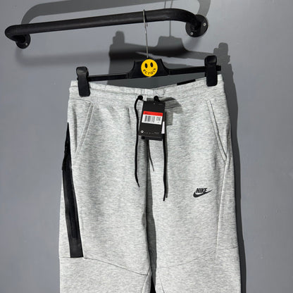 [New] Nike Techfleece Sweatpants (Gray)