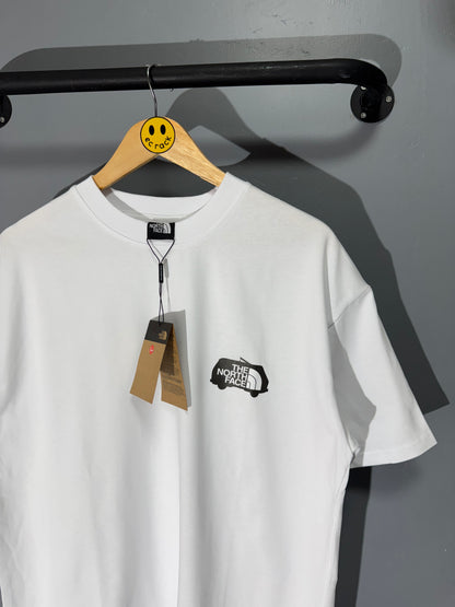 [New] The North Face ‘Camper’ Tee (White)