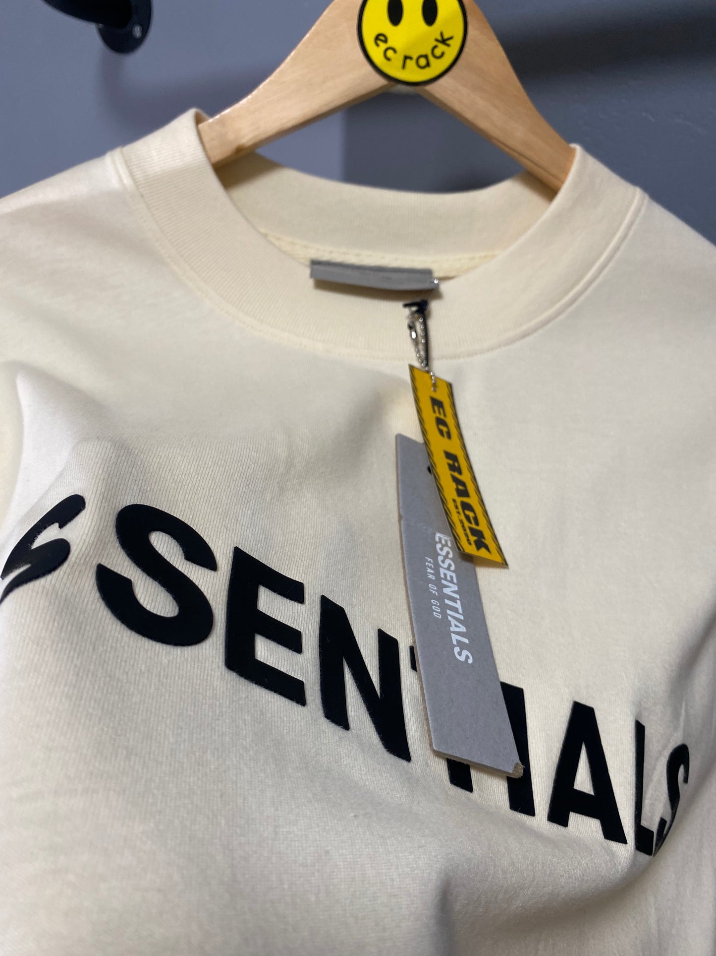 Essentials Longsleeve Tee (Cream)