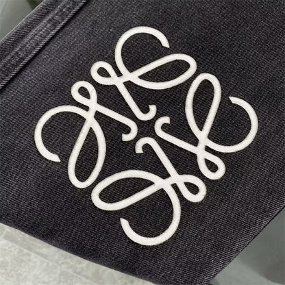 [New] Loewe Knee Logo Jeans