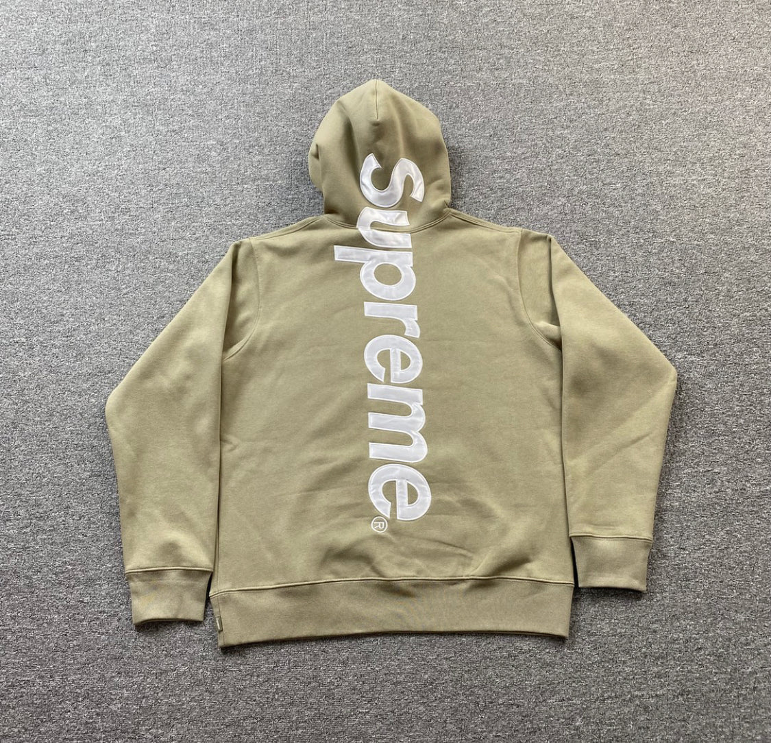 Supreme. Big Logo Hoodie