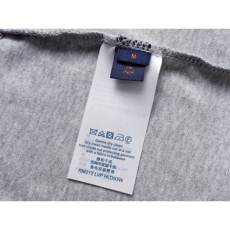 [New] Louis V Snow School Graphic Tshirt