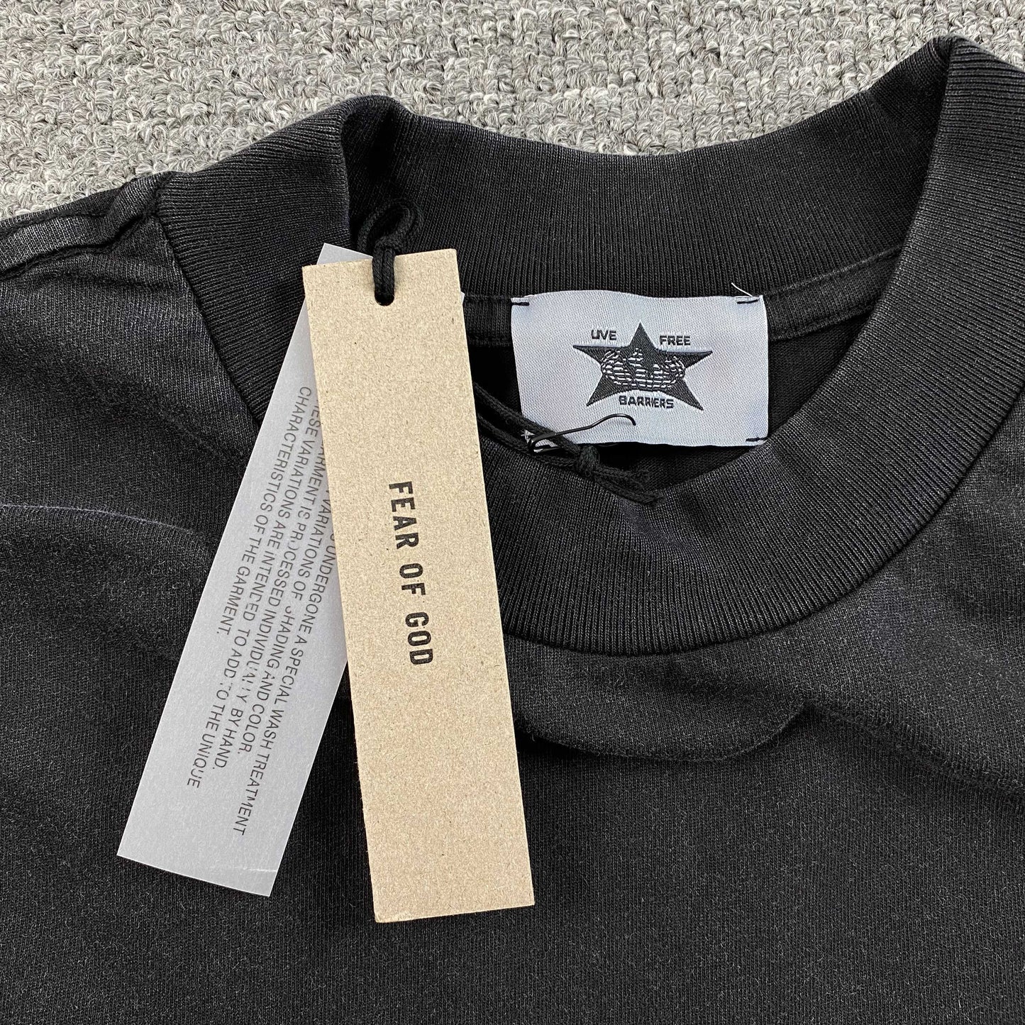 [New] Fear of God x Barriers Tee (Black)