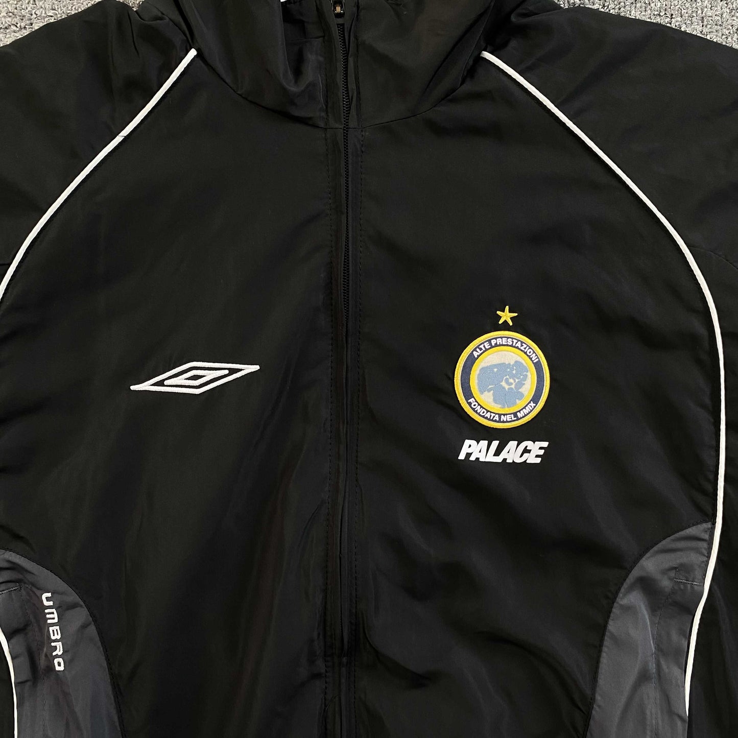 [New] Palace x Umbro Track Jacket