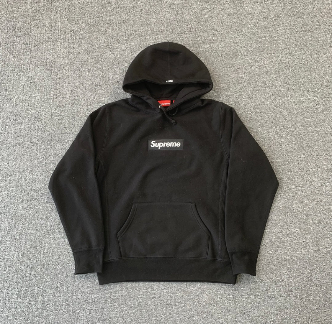 Supreme. Box Logo Hoodie