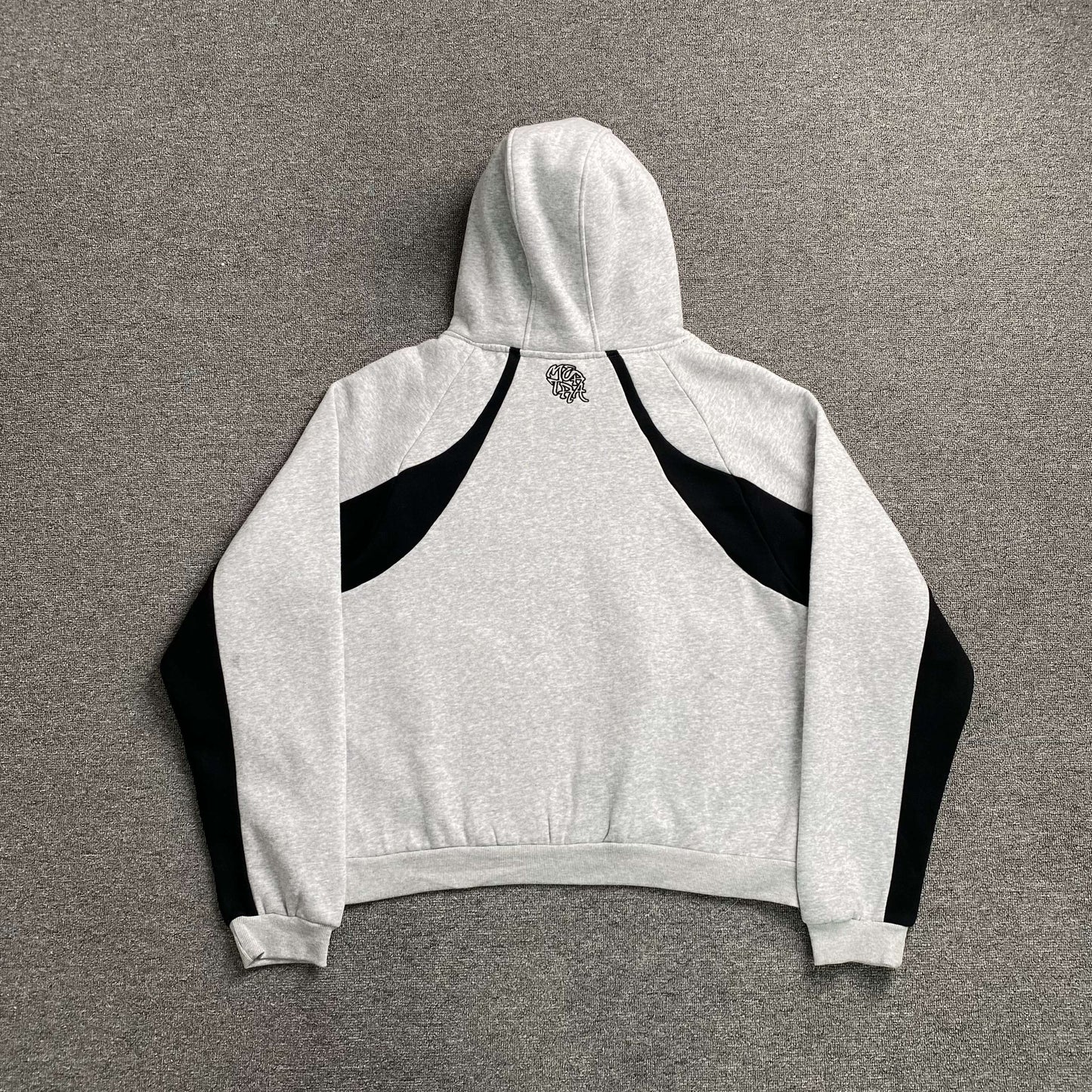 [New] Mertra Boxy Hoodie