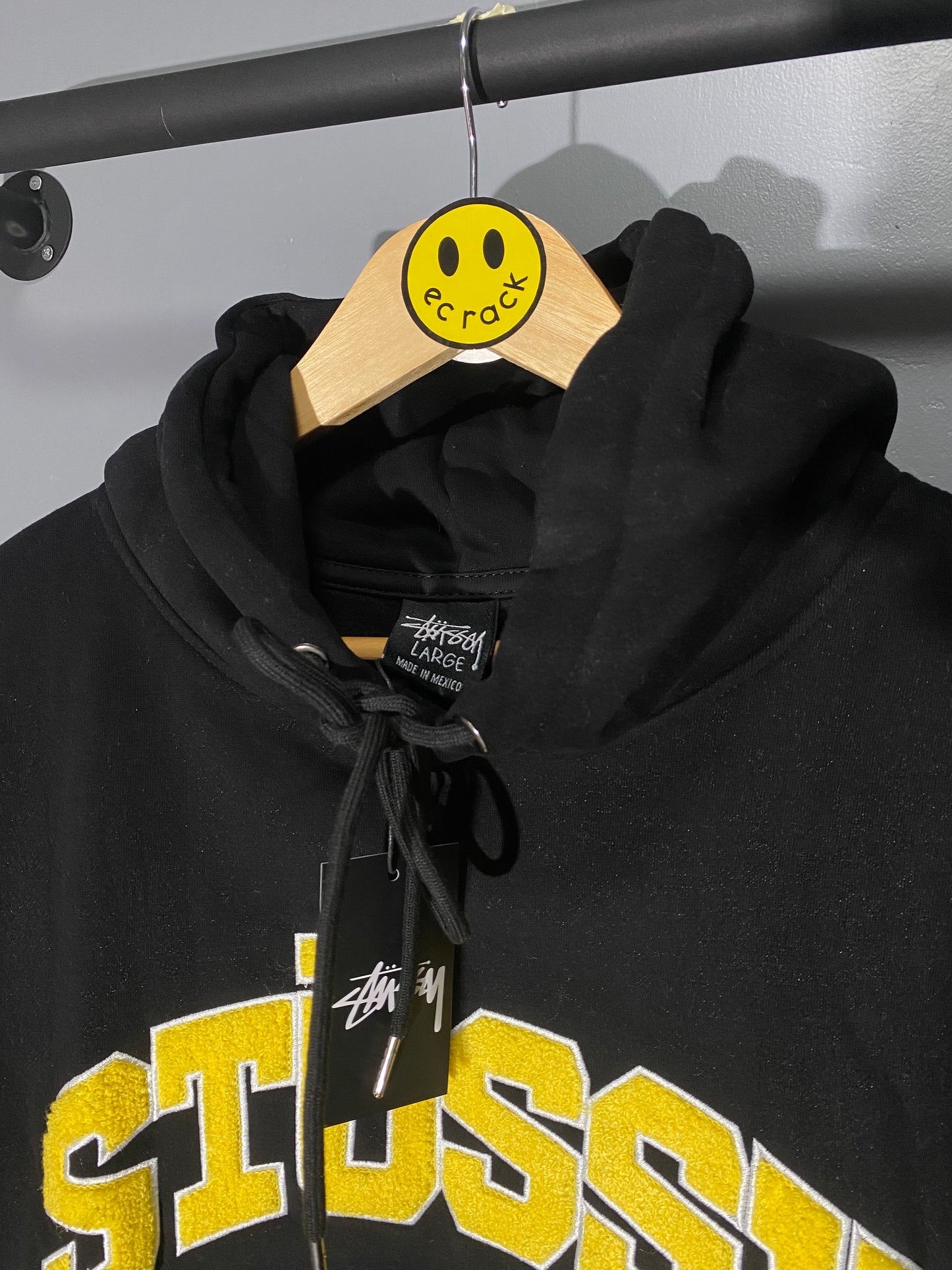 [New] Stussy Logo Hoodie (Black)