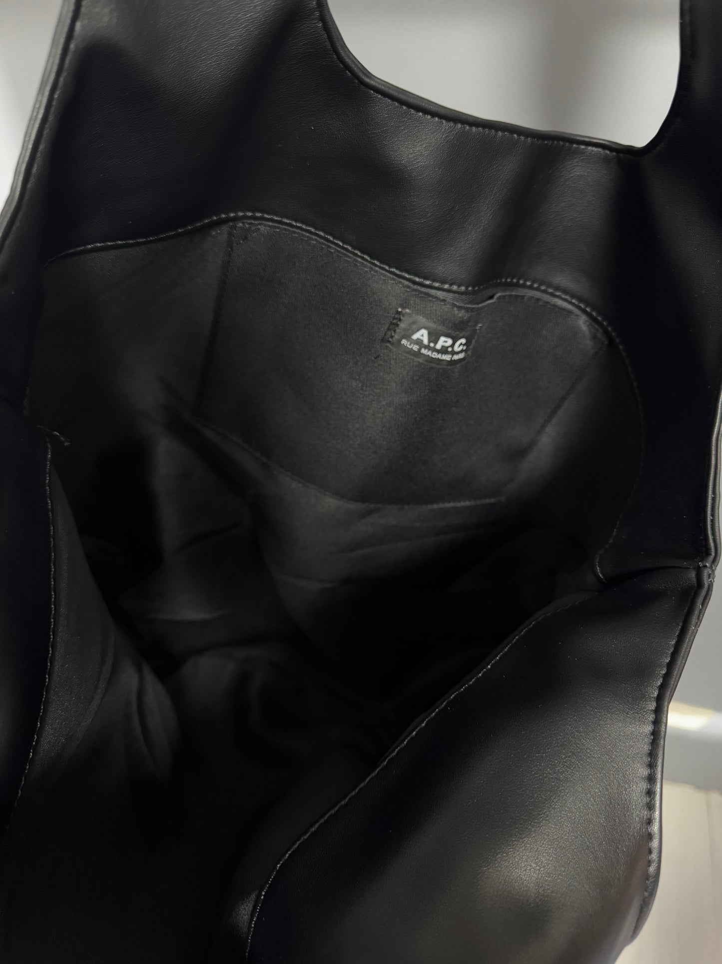[New] APC Leather Tote