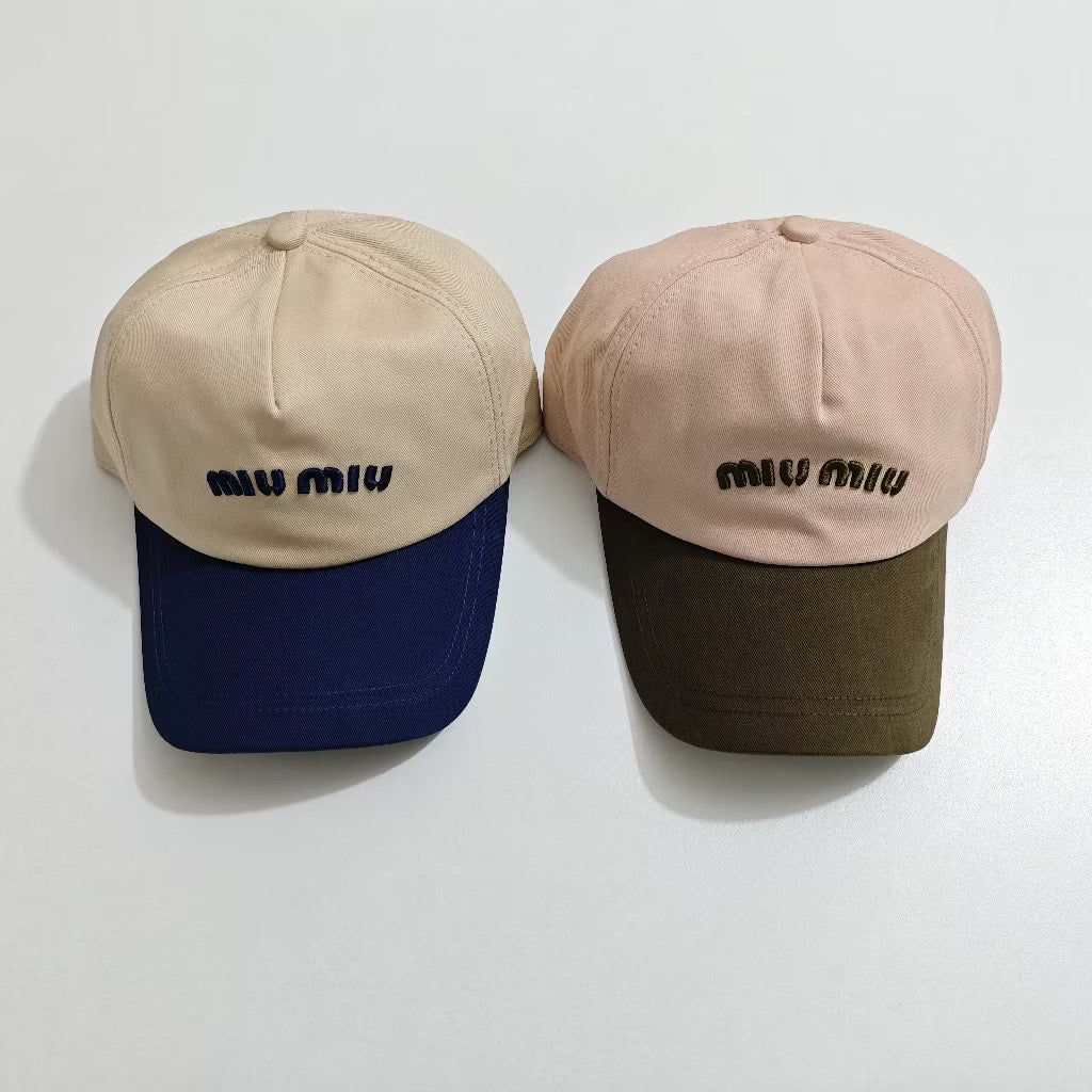 [New] MiuMiu Two Tone Cap