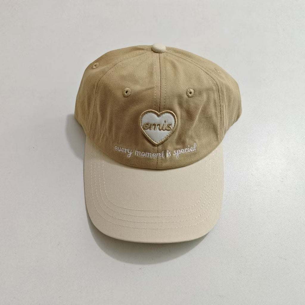 [New] Emis Heart Two Tone Cap