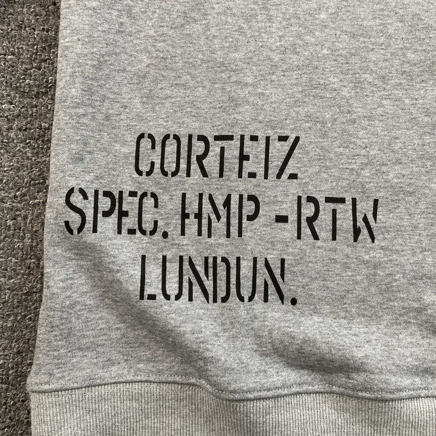 [New] Corteiz RTW Lundun Sweatshirt (Gray)