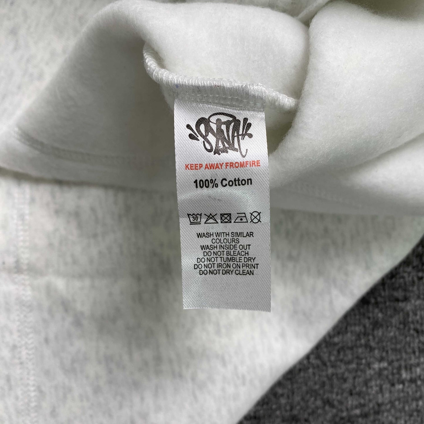 [New] Syna 'I Heart Syna' Hoodie