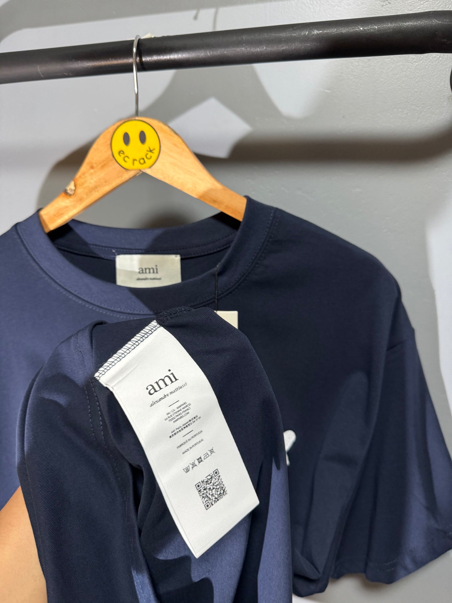 [New] Ami Paris Small Logo Tee (Navy)