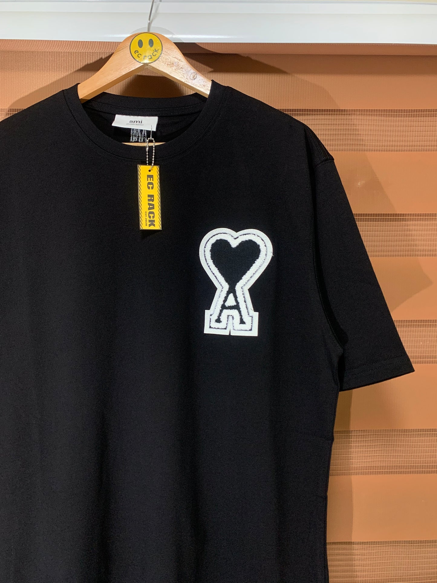 Ami Heart Logo Tee (Black/White)